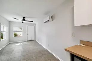 2918 W Coachman Ave, Tampa, FL 33611 - Photo 47