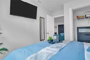 121 Pennsylvania Ave, Palm Harbor, FL 34683 - Photo 13