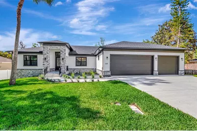 108 Irwin Street E, Safety Harbor, FL 34695 - Photo 1