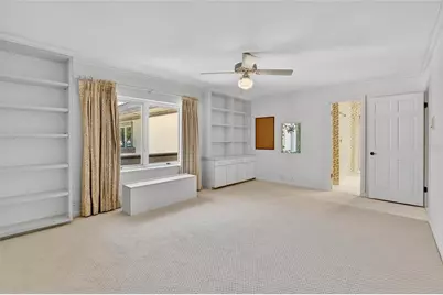 1043 Guisando De Avila, Tampa, FL 33613 - Photo 39