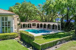 1043 Guisando De Avila, Tampa, FL 33613 - Photo 9