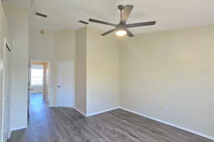 30058 Granda Hills Ct, Wesley Chapel, FL 33543 - Photo 19