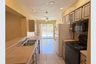 1219 Julian Lane Drive, Tampa, FL 33619 - Photo 7