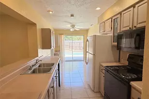 1219 Julian Ln Dr, Tampa, FL 33619 - Photo 7