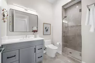 402 Hillsborough St, Palm Harbor, FL 34683 - Photo 29