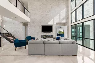 402 Hillsborough St, Palm Harbor, FL 34683 - Photo 9