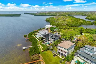 402 Hillsborough St, Palm Harbor, FL 34683 - Photo 79