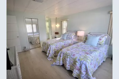 46 Palm Forest Drive, Largo, FL 33770 - Photo 21