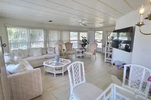46 Palm Forest Dr, Largo, FL 33770 - Photo 7