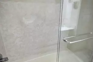 46 Palm Forest Dr, Largo, FL 33770 - Photo 19