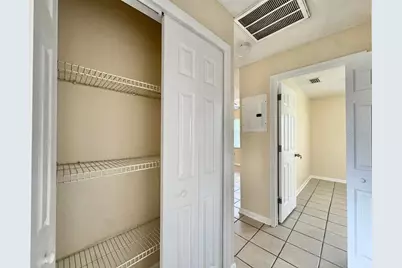 10015 N Aster Avenue #B, Tampa, FL 33612 - Photo 19