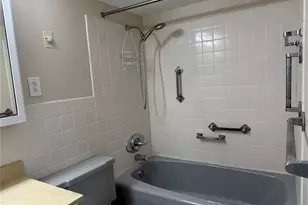 10355 Paradise Blvd, Treasure Island, FL 33706 - Photo 15