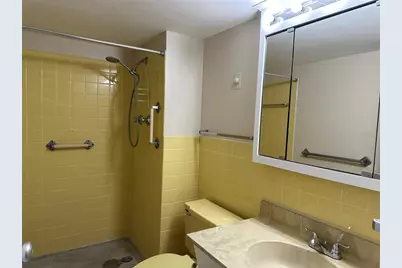 10355 Paradise Boulevard #414, Treasure Island, FL 33706 - Photo 15