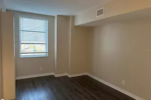 10355 Paradise Blvd, Treasure Island, FL 33706 - Photo 11