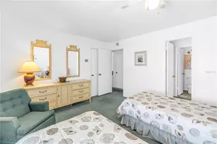 3742 41st Way S, Saint Petersburg, FL 33711 - Photo 9