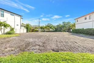 750 Cordova Blvd NE, Saint Petersburg, FL 33704 - Photo 5