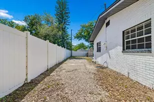 2115 Philippe Pkwy, Safety Harbor, FL 34695 - Photo 11