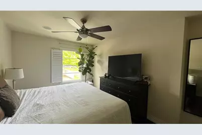 5440 S Macdill Avenue #5J, Tampa, FL 33611 - Photo 9