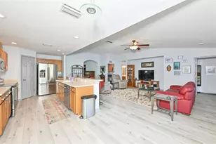 4061 Kingsfield Dr, Parrish, FL 34219 - Photo 21