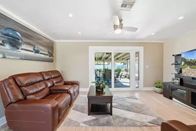 471 42nd Avenue NE, Saint Petersburg, FL 33703 - Photo 11