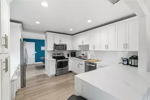 4718 22nd St N, Saint Petersburg, FL 33714 - Photo 7