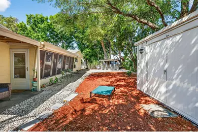 9925 47th Avenue N, Seminole, FL 33708 - Photo 39