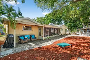 9925 47th Ave N, Seminole, FL 33708 - Photo 41