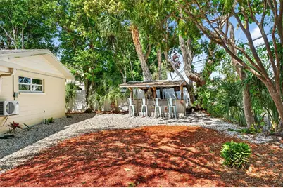 9925 47th Avenue N, Seminole, FL 33708 - Photo 43