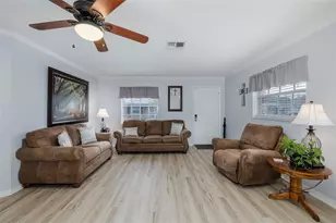 6651 Timbercove Ln, New Port Richey, FL 34653 - Photo 9