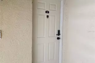 211 Thorntree Pl, Brandon, FL 33510 - Photo 3