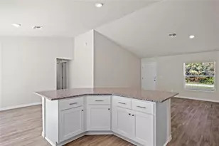 21359 Bachmann Blvd, Port Charlotte, FL 33954 - Photo 9