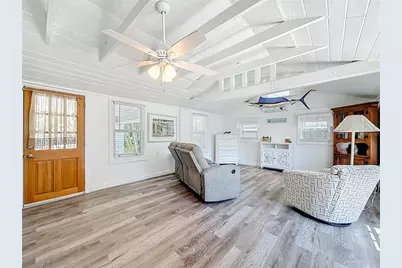 129 94th Avenue, Treasure Island, FL 33706 - Photo 7