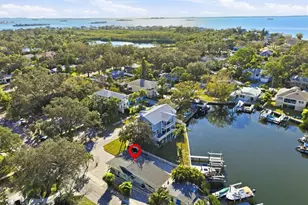 302 Georgia Ave, Crystal Beach, FL 34681 - Photo 7