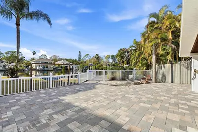 302 Georgia Avenue, Crystal Beach, FL 34681 - Photo 39