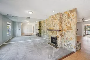 2024 W Sitka St, Tampa, FL 33604 - Photo 5