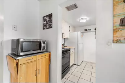 2525 W Bay Drive #C21, Belleair Bluffs, FL 33770 - Photo 17