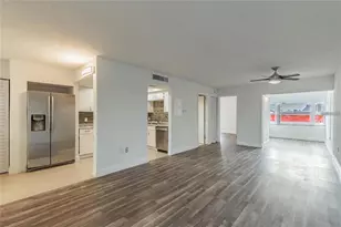 6100 12th St S, Saint Petersburg, FL 33705 - Photo 3