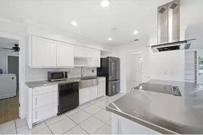 700 Druid Way, Lutz, FL 33548 - Photo 7