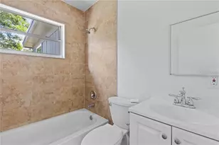 2314 N Osprey Ave, Sarasota, FL 34234 - Photo 9