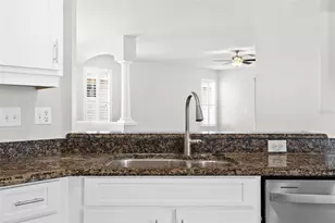 5015 Sky Blue Dr, Lutz, FL 33558 - Photo 11