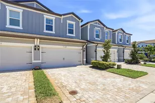 11231 Beach Walk Wy NE, Saint Petersburg, FL 33716 - Photo 3
