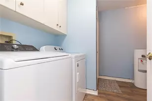 9313 Rockrose Dr, Tampa, FL 33647 - Photo 21