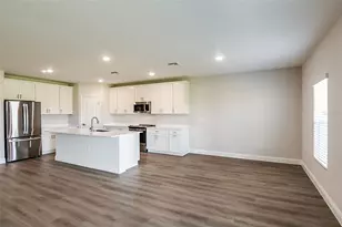 9936 Annunciation Dr, Wesley Chapel, FL 33545 - Photo 9