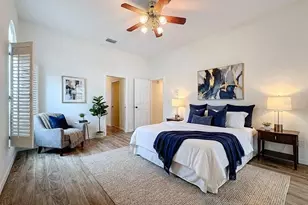 2414 Buckhorn Run Dr, Valrico, FL 33596 - Photo 9