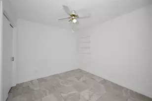 2946 53rd St N, Saint Petersburg, FL 33710 - Photo 29