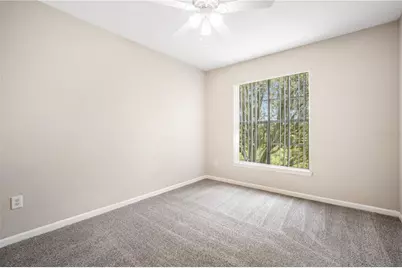 9301 Crescent Loop Circle #206, Tampa, FL 33619 - Photo 19