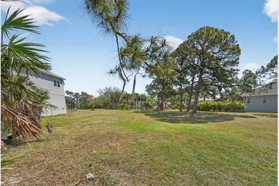 Harbour Watch Drive, Tarpon Springs, FL 34689 - Photo 21