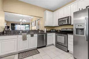 3364 Covered Bridge Dr E, Dunedin, FL 34698 - Photo 7