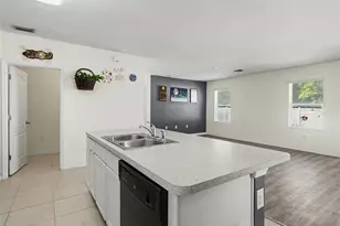 5268 11th St E, Bradenton, FL 34203 - Photo 13