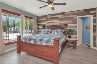 305 Baker Ave, Clearwater, FL 33755 - Photo 27